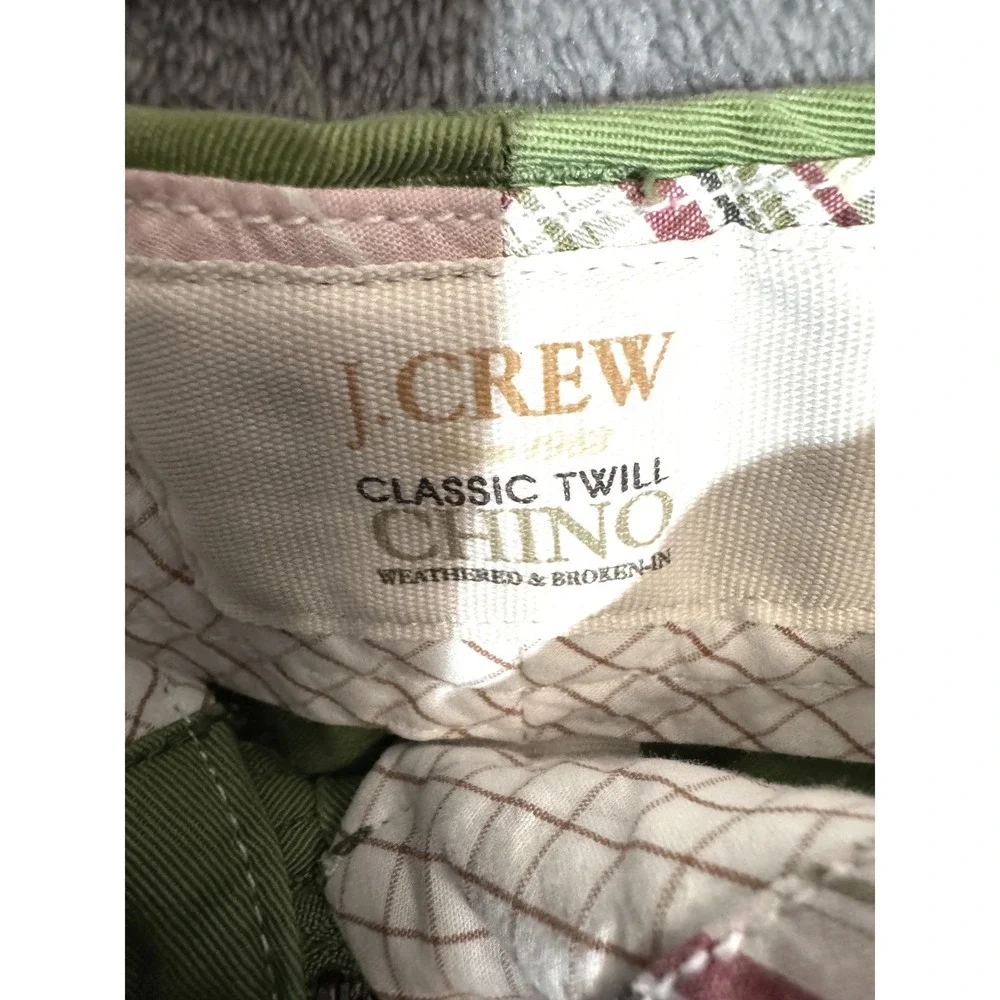J.Crew Classic Twill Chino Shorts Mens 32 Lime Green Weathered Broken-In Cotton